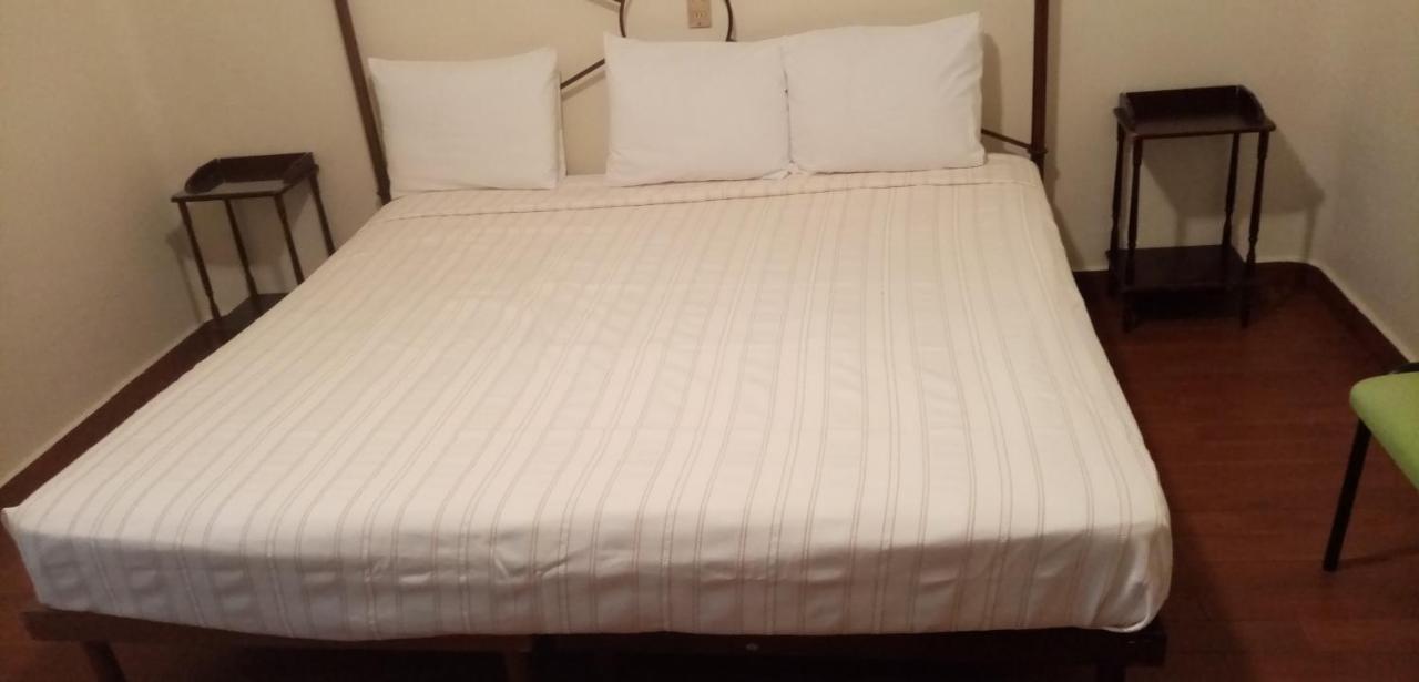 Hotel Nueva York Guadalajara Zewnętrze zdjęcie